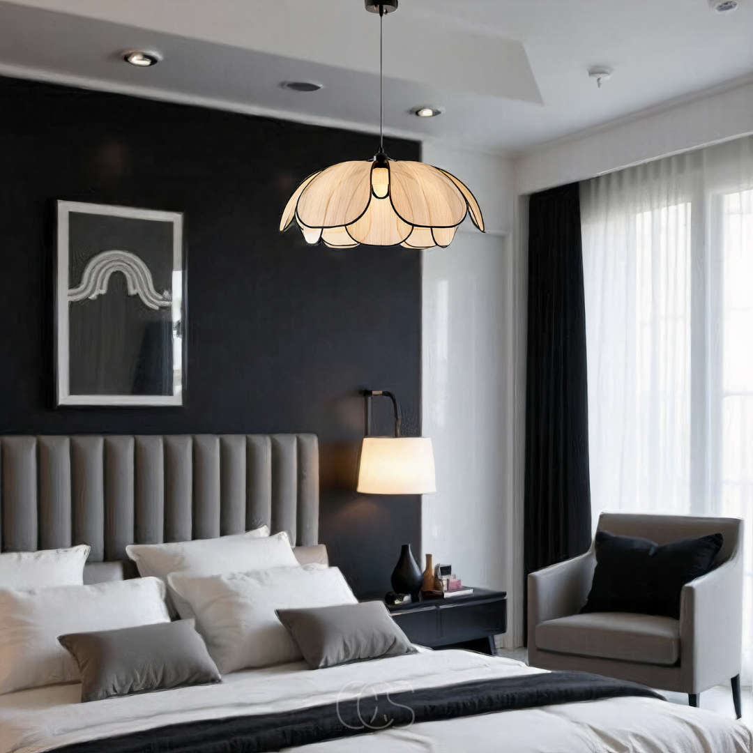 Cleroa - Lampe suspendue en rotin en forme de fleur avec accents noirs