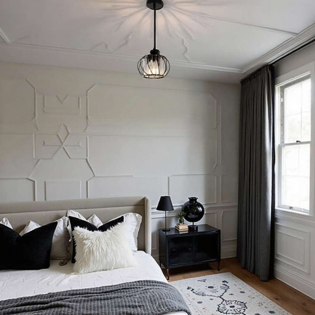 Cleroa - Nordic Pendant Lamp with Spherical Glass - Black Design