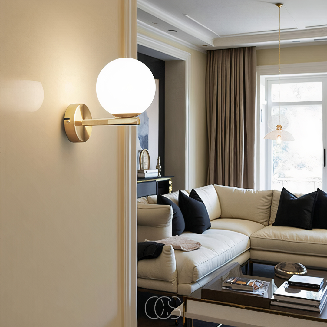 Cleroa - wall lamp with white globe