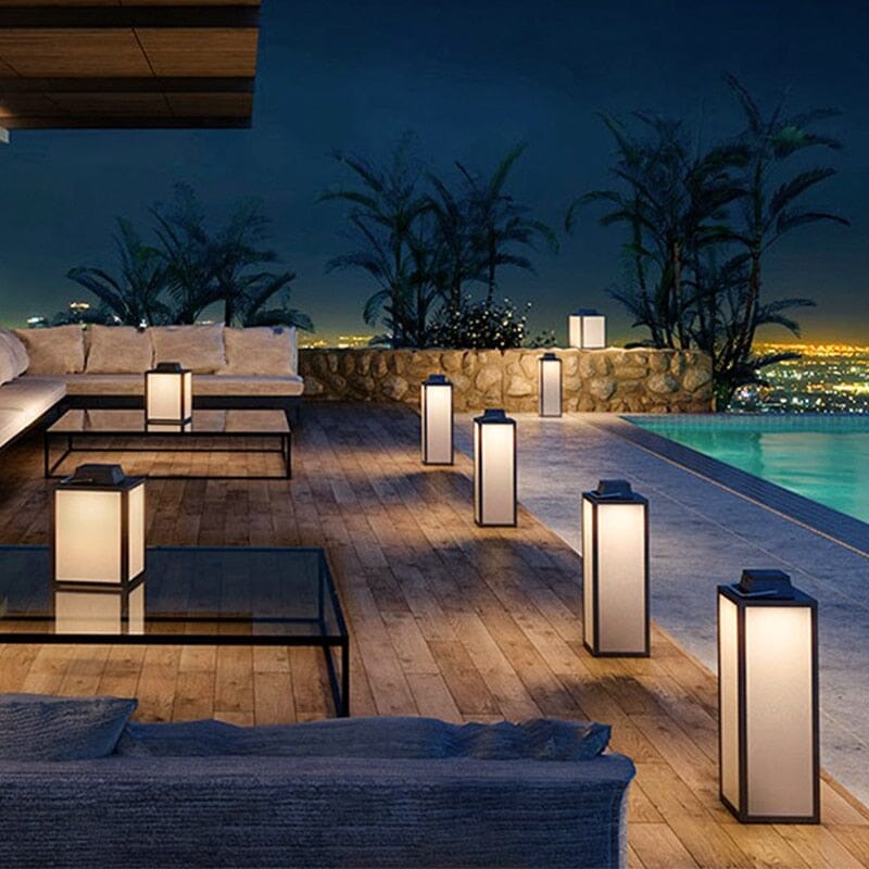Tarren Solar Lawn Lights