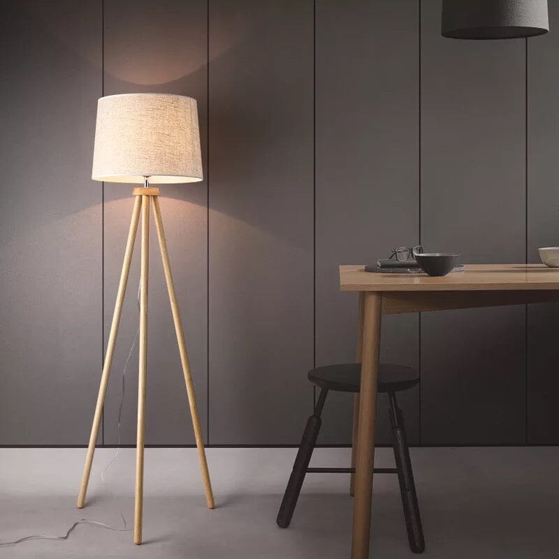 Aveline | Floor Lamp With Wooden Shade